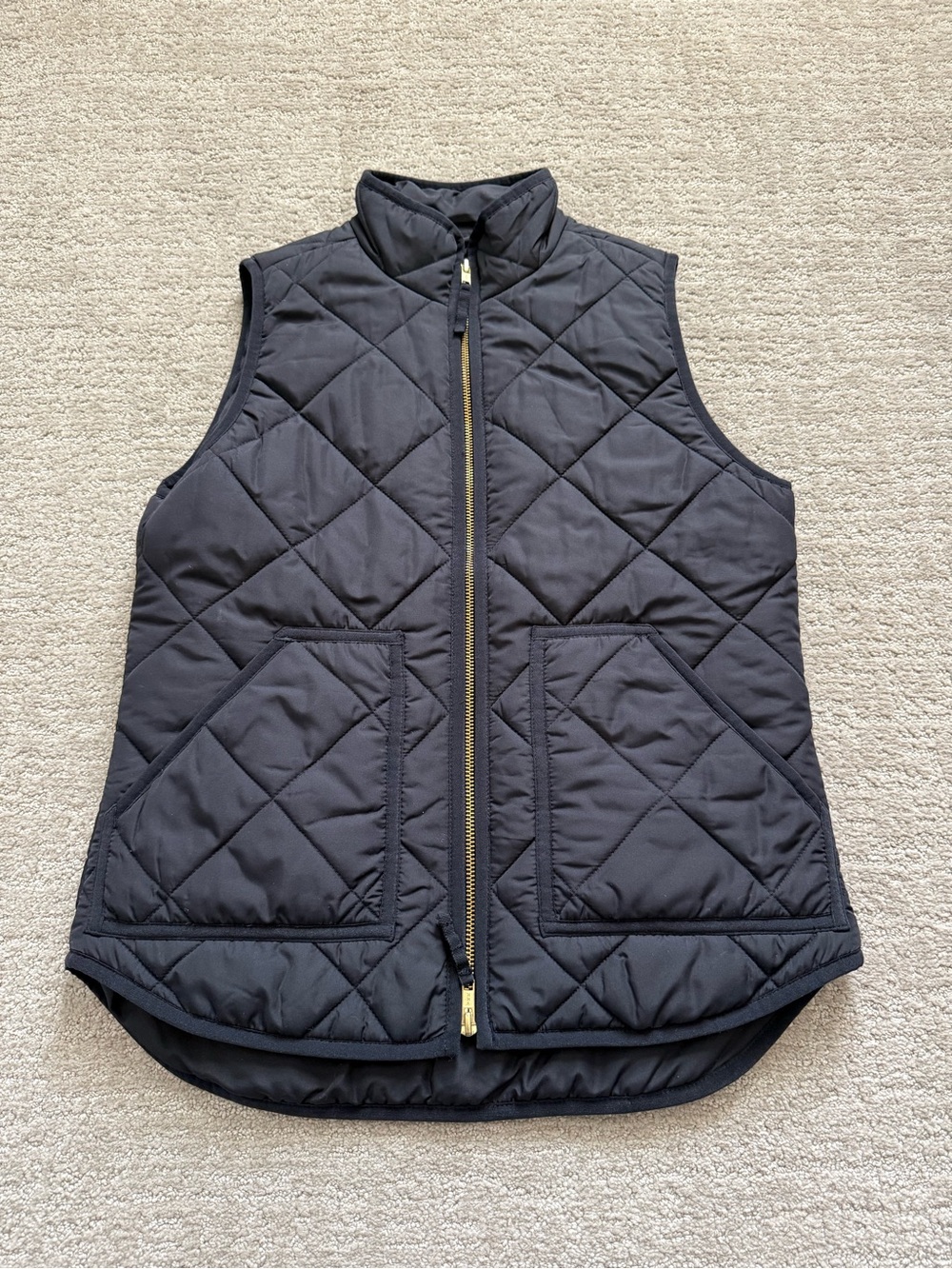 EUC J Crew Women’s Quilted Black Sleeveless Puffer Vest, XS